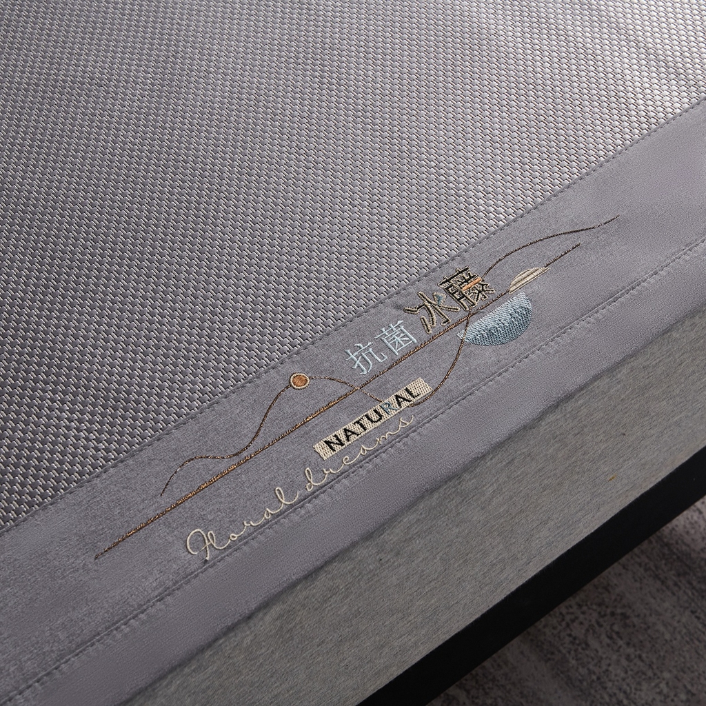 91家纺网 家纺一手货源 找家纺 （总）梵克保罗 2026春夏新款3D复合冰藤凉席三件套