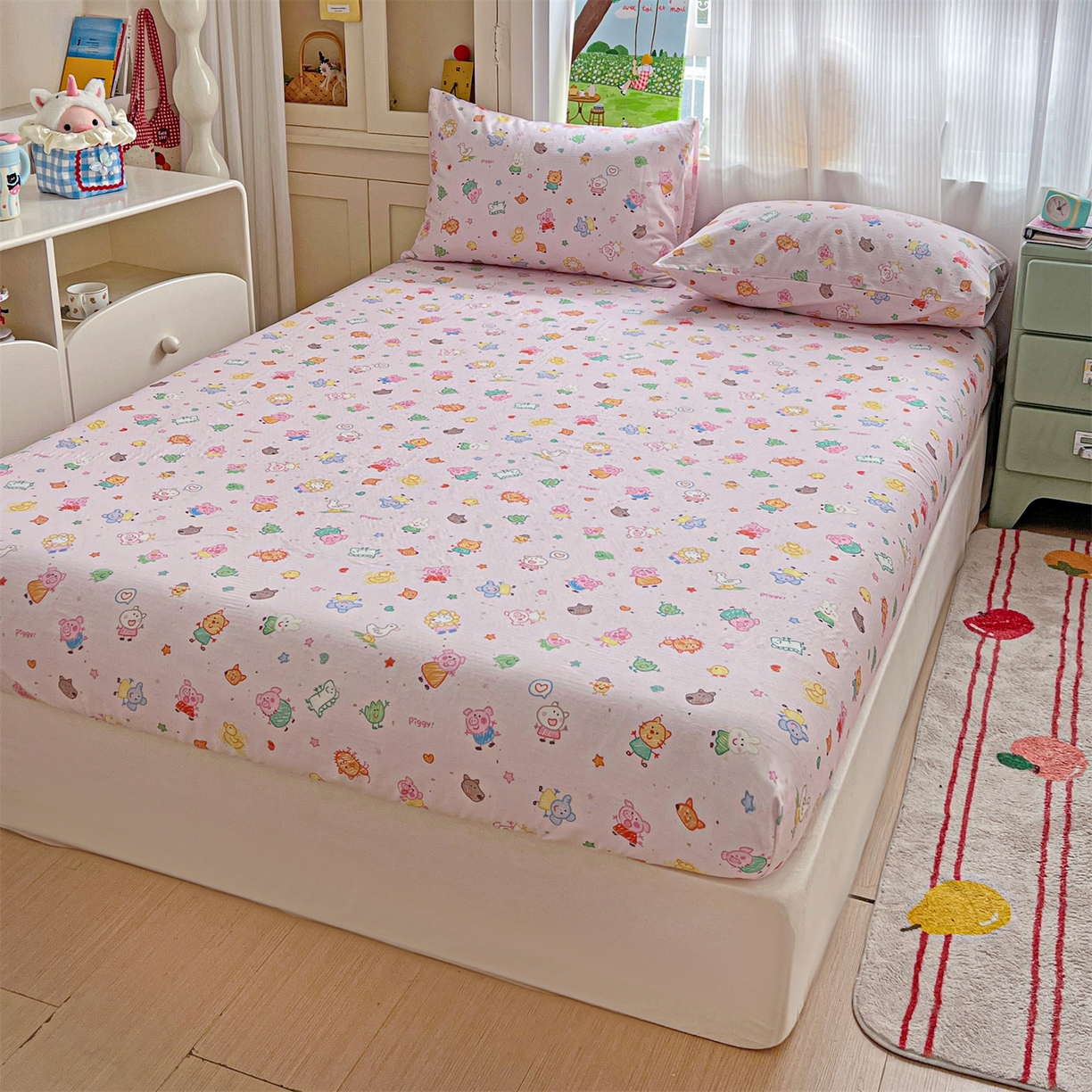 91家纺网 家纺一手货源 找家纺 名兮家居 2026新款全棉纯棉A类卡通时尚风双层纱床笠单品床笠床笠单件 双层纱-猪猪乐园