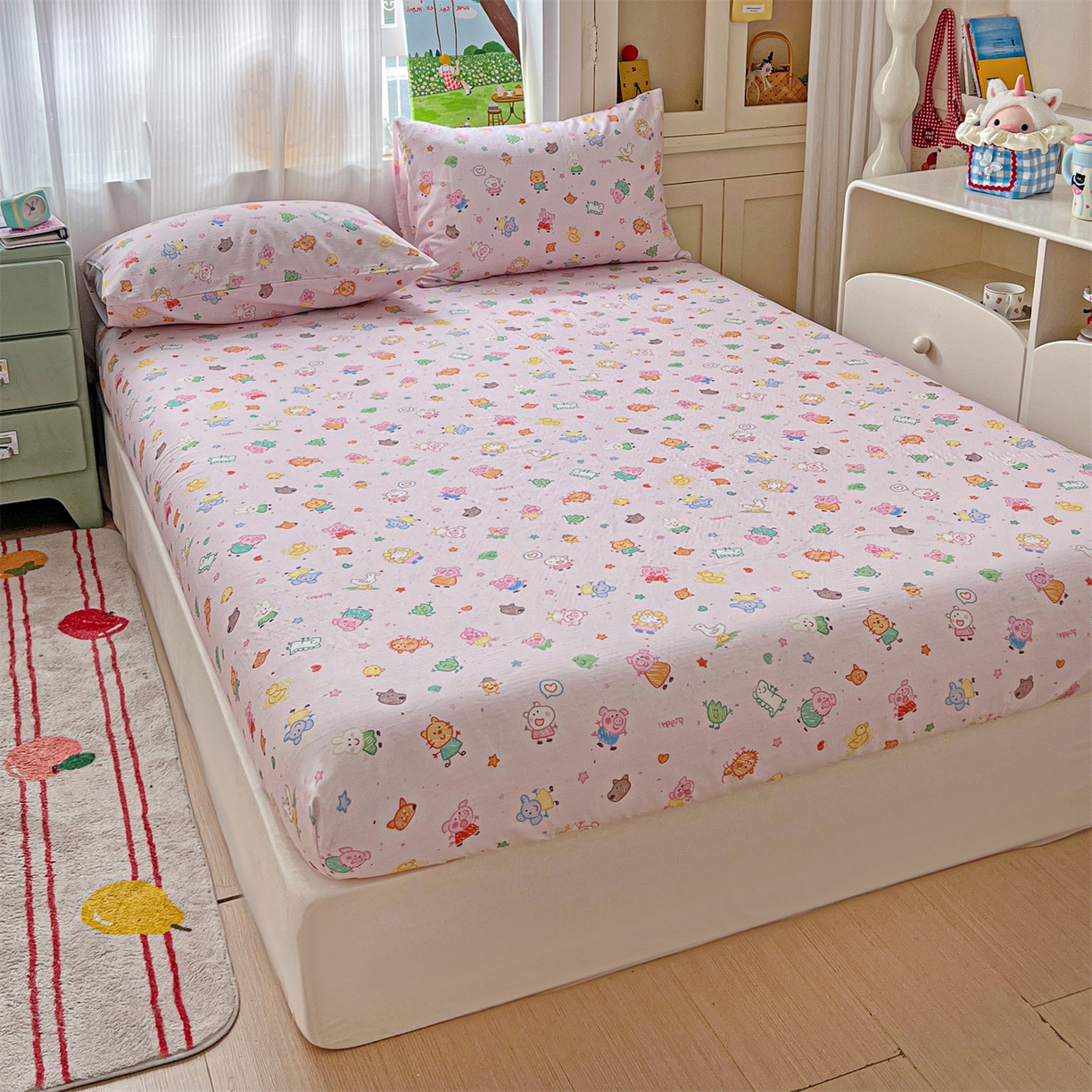 91家纺网 家纺一手货源 找家纺 名兮家居 2026新款全棉纯棉A类卡通时尚风双层纱床笠单品床笠床笠单件 双层纱-猪猪乐园