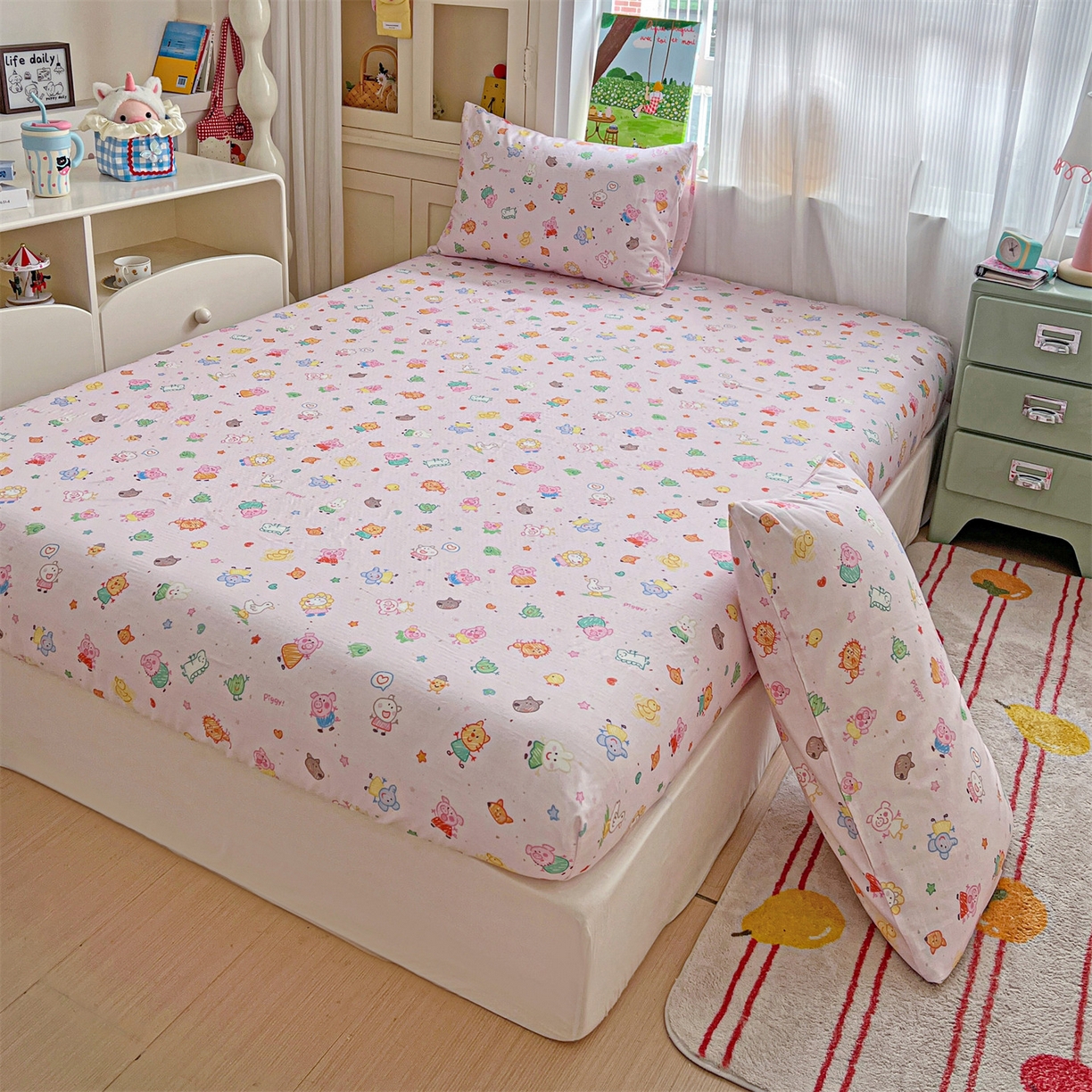 91家纺网 家纺一手货源 找家纺 名兮家居 2026新款全棉纯棉A类卡通时尚风双层纱床笠单品床笠床笠单件 双层纱-猪猪乐园