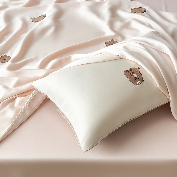 91家纺网 家纺一手货源 找家纺 懒猫家纺 2026春夏新款兰精天丝夏被夏凉被空调被夏被四件套 甜果鼠鼠