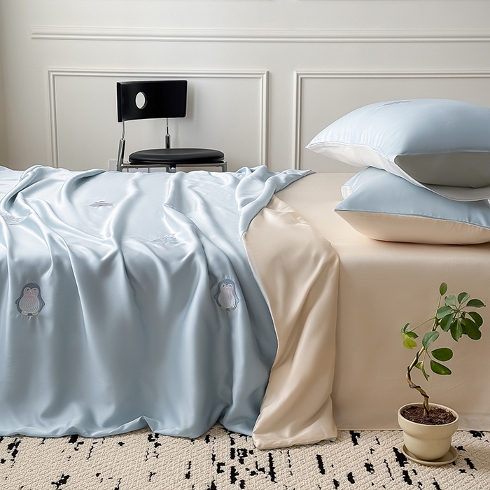 91家纺网 家纺一手货源 找家纺 懒猫家纺 2026春夏新款兰精天丝夏被夏凉被空调被夏被四件套 南极企鹅