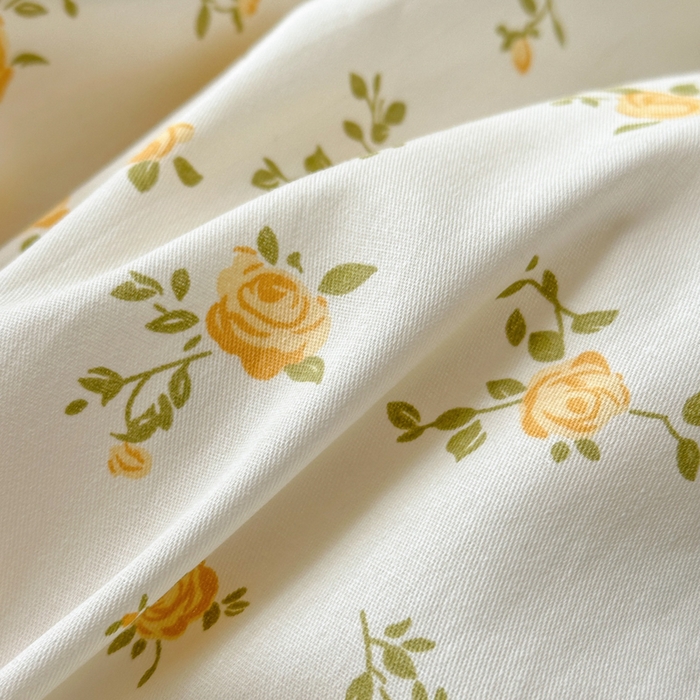 91家纺网 家纺一手货源 找家纺 优彩 2026春夏新款全棉纯棉13070跑量款特价小碎花卡通四件套 小黄花