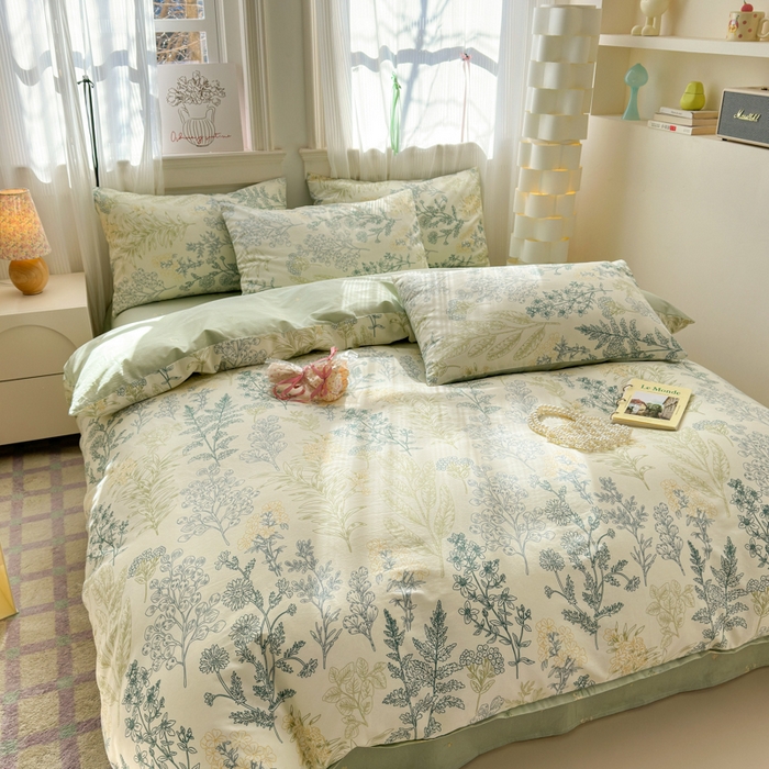 91家纺网 家纺一手货源 找家纺 优彩 2026春夏新款全棉纯棉13070跑量款特价小碎花卡通四件套 幽兰花谷