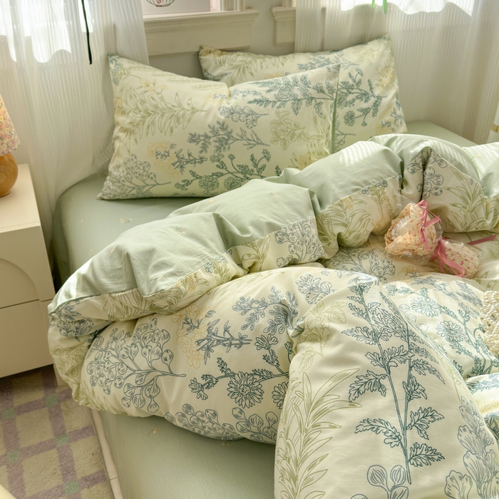 91家纺网 家纺一手货源 找家纺 优彩 2026春夏新款全棉纯棉13070跑量款特价小碎花卡通四件套 幽兰花谷