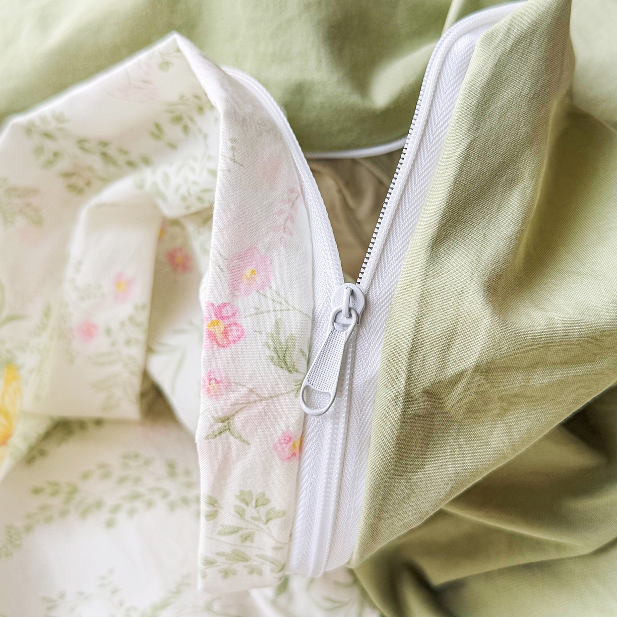 91家纺网 家纺一手货源 找家纺 铭浩家纺 2026春夏新款A类古法水洗云朵四件套 青春蝶舞