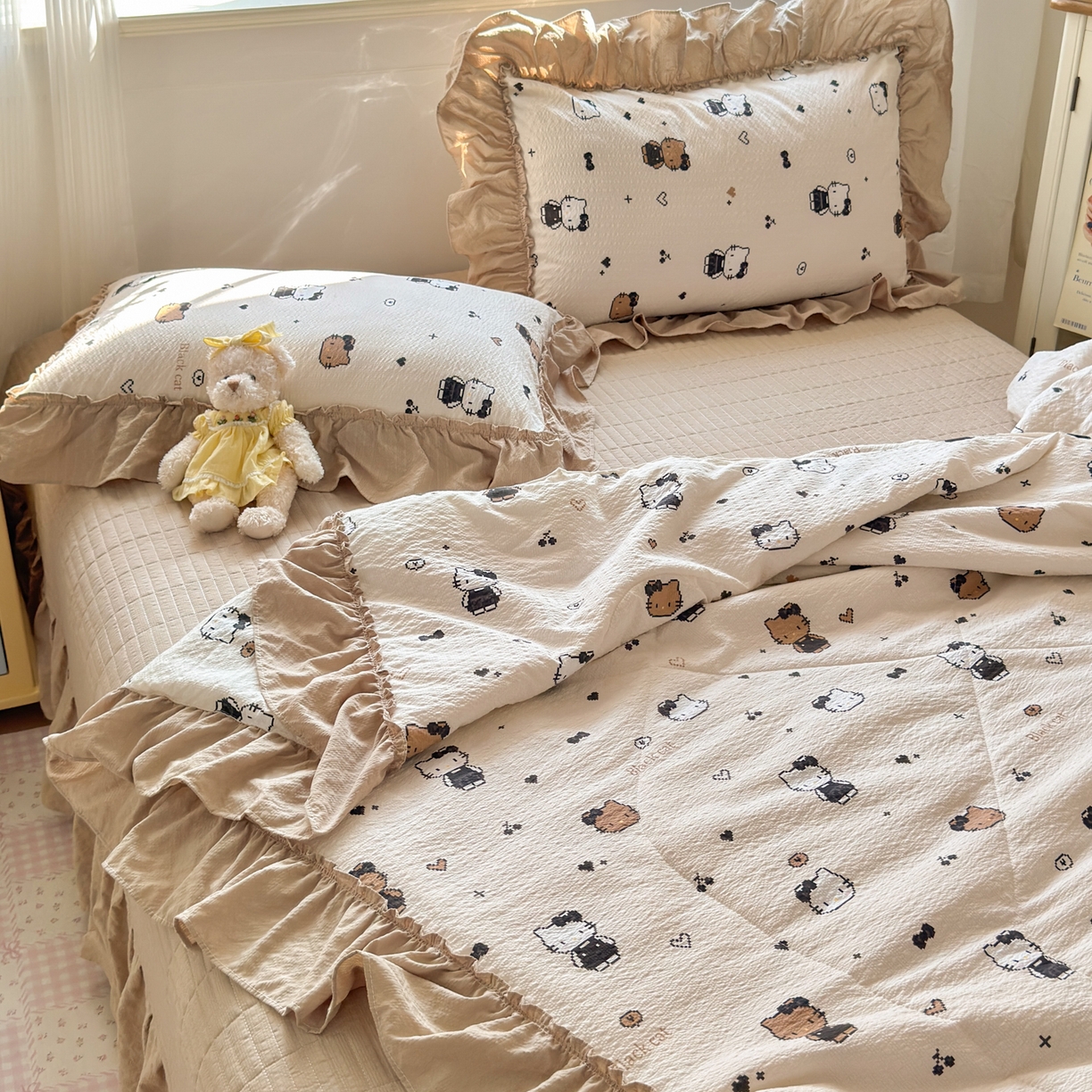 91家纺网 家纺一手货源 找家纺 禾沐 2026新款云感泡芙棉床盖夏被四件套AA款（夏被款） 奥利奥小猫