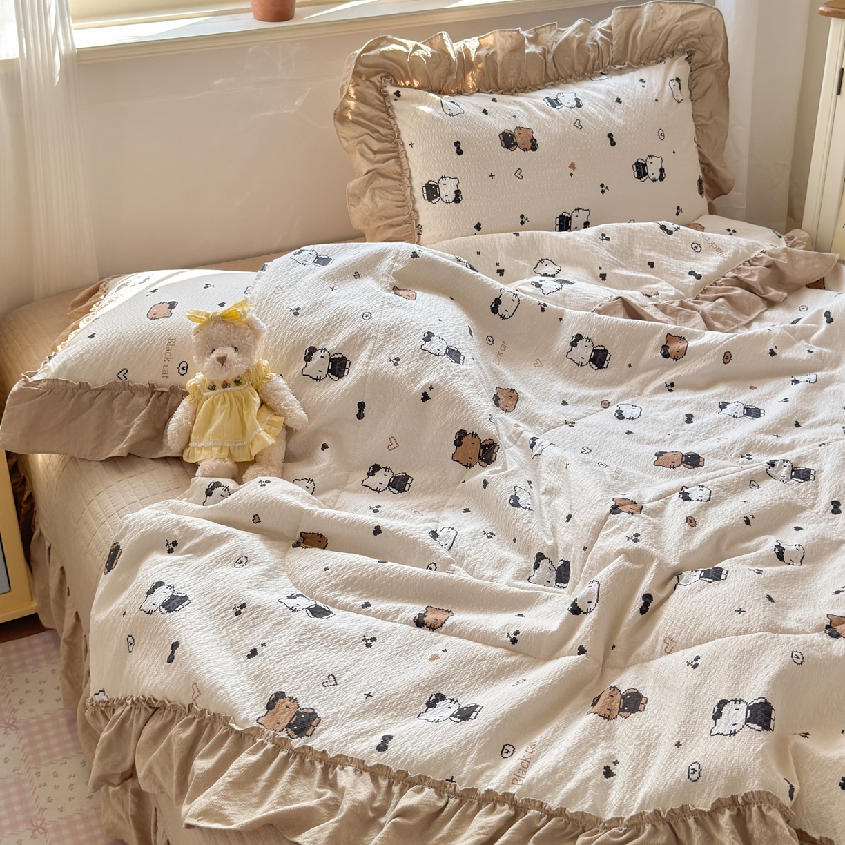 91家纺网 家纺一手货源 找家纺 禾沐 2026新款云感泡芙棉床盖夏被四件套AA款（夏被款） 奥利奥小猫