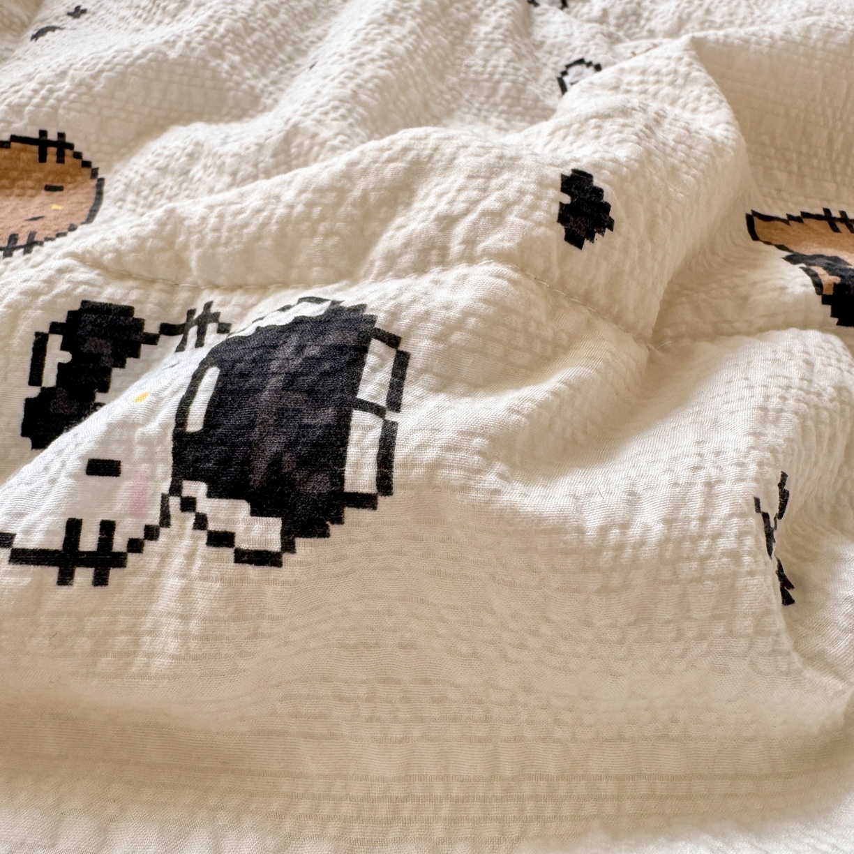 91家纺网 家纺一手货源 找家纺 禾沐 2026新款云感泡芙棉床盖夏被四件套AA款（夏被款） 奥利奥小猫