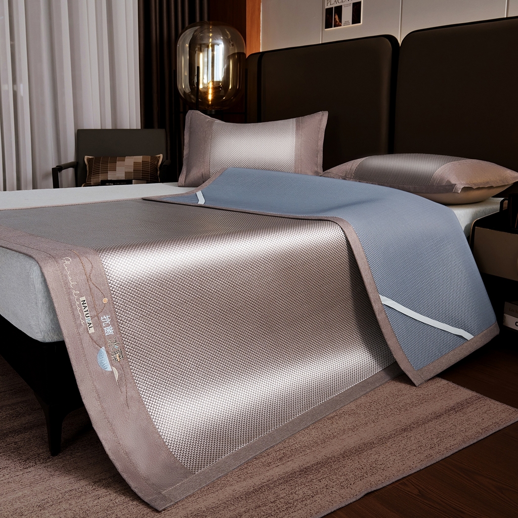 91家纺网 家纺一手货源 找家纺 梵克保罗 2026春夏新款3D复合冰藤凉席三件套 冰藤-落日-香槟