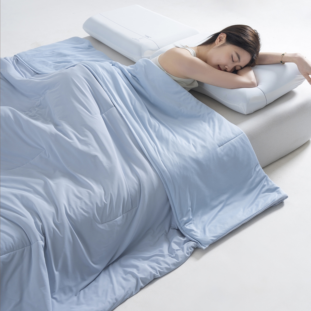 91家纺网 家纺一手货源 找家纺 棉森家纺 2026新款亚朵酒店同款深睡被双感控温被含礼盒夏被直播团购爆款夏凉被  青空灰