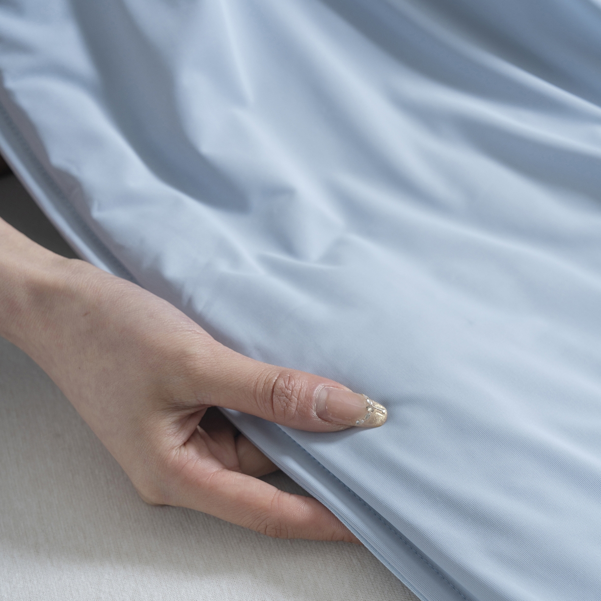 91家纺网 家纺一手货源 找家纺 棉森家纺 2026新款亚朵酒店同款深睡被双感控温被含礼盒夏被直播团购爆款夏凉被  青空灰