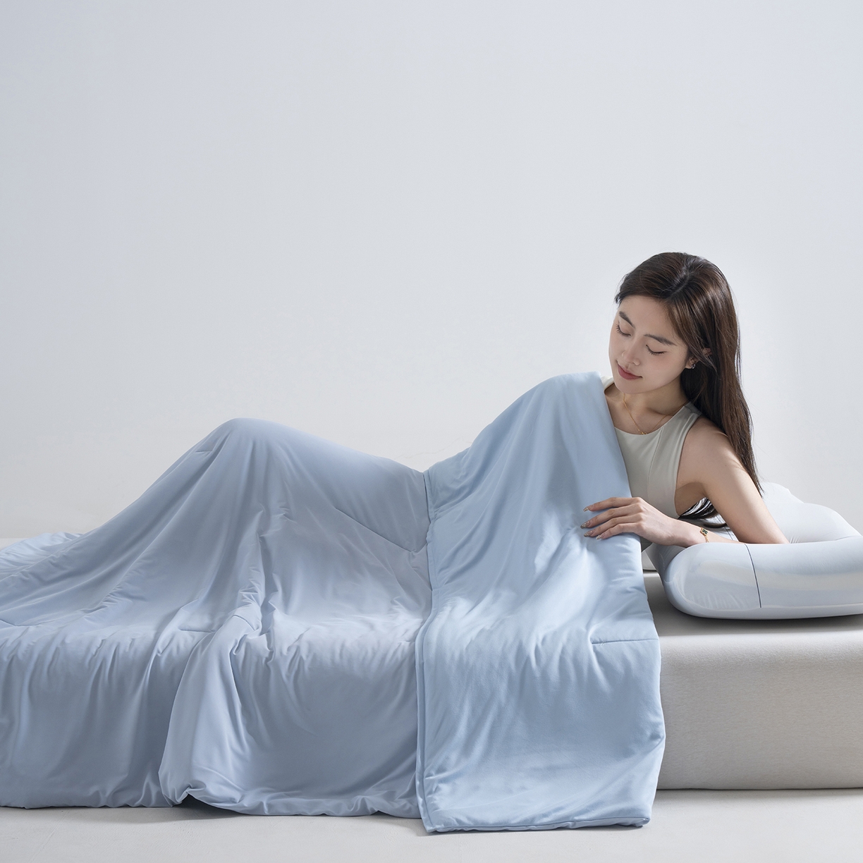 91家纺网 家纺一手货源 找家纺 棉森家纺 2026新款亚朵酒店同款深睡被双感控温被含礼盒夏被直播团购爆款夏凉被  青空灰