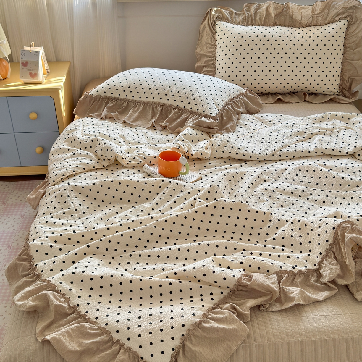 91家纺网 家纺一手货源 找家纺 禾沐 2026新款云感泡芙棉床盖夏被四件套AA款（夏被款） 波点
