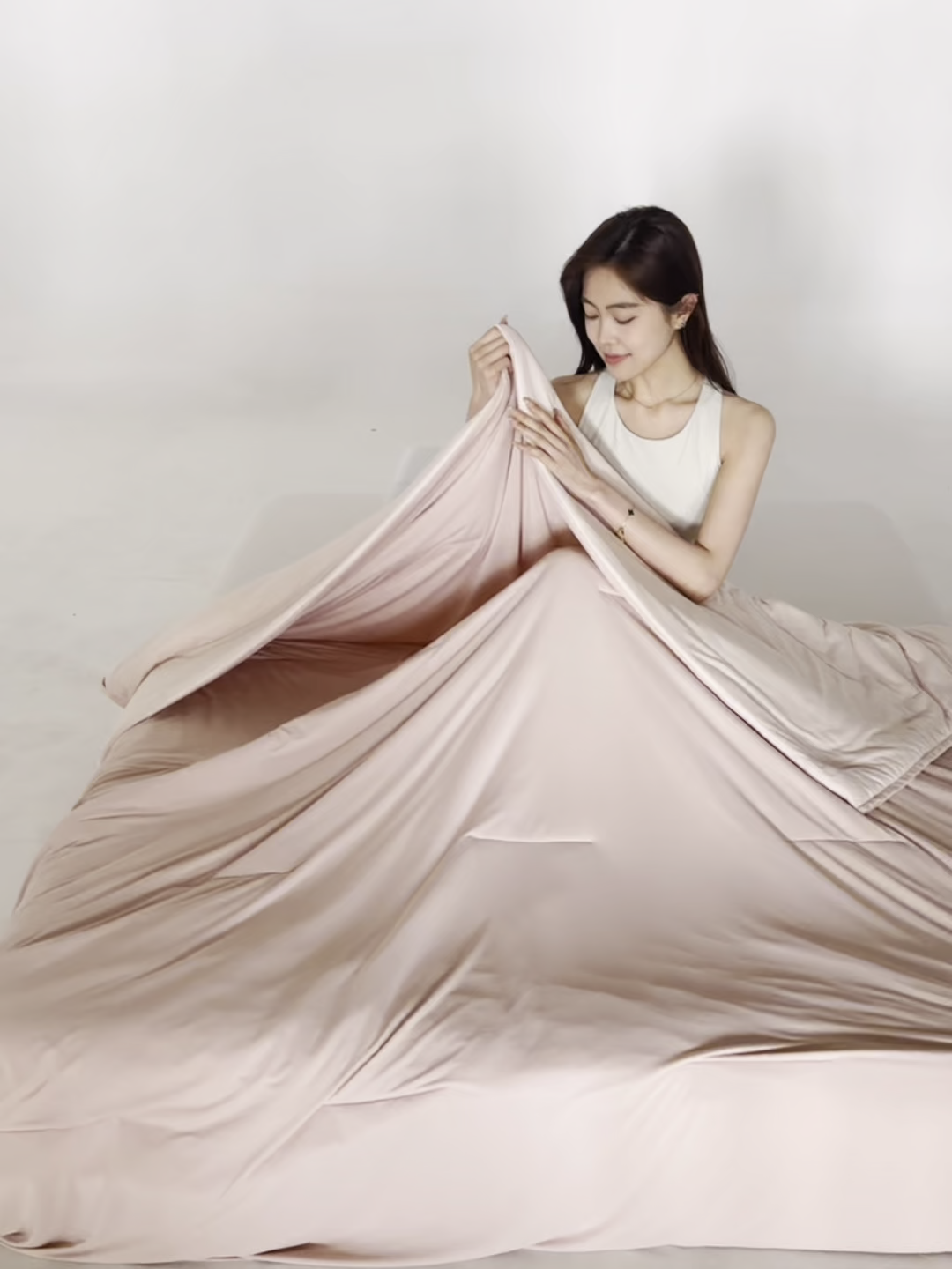 91家纺网 家纺一手货源 找家纺 棉森家纺 2026新款亚朵酒店同款深睡被双感控温被含礼盒夏被直播团购爆款夏凉被  橘雾粉