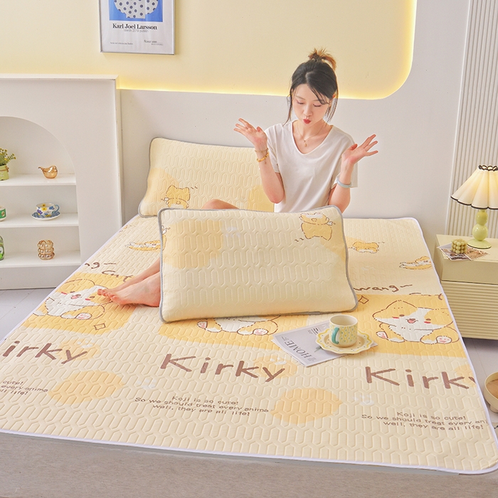 91家纺网 家纺一手货源 找家纺 佳鸿家纺 2026新款冰丝防水乳胶凉席隔尿垫姨妈垫床垫保护垫单人床双人床可机洗 防水汪汪柴犬