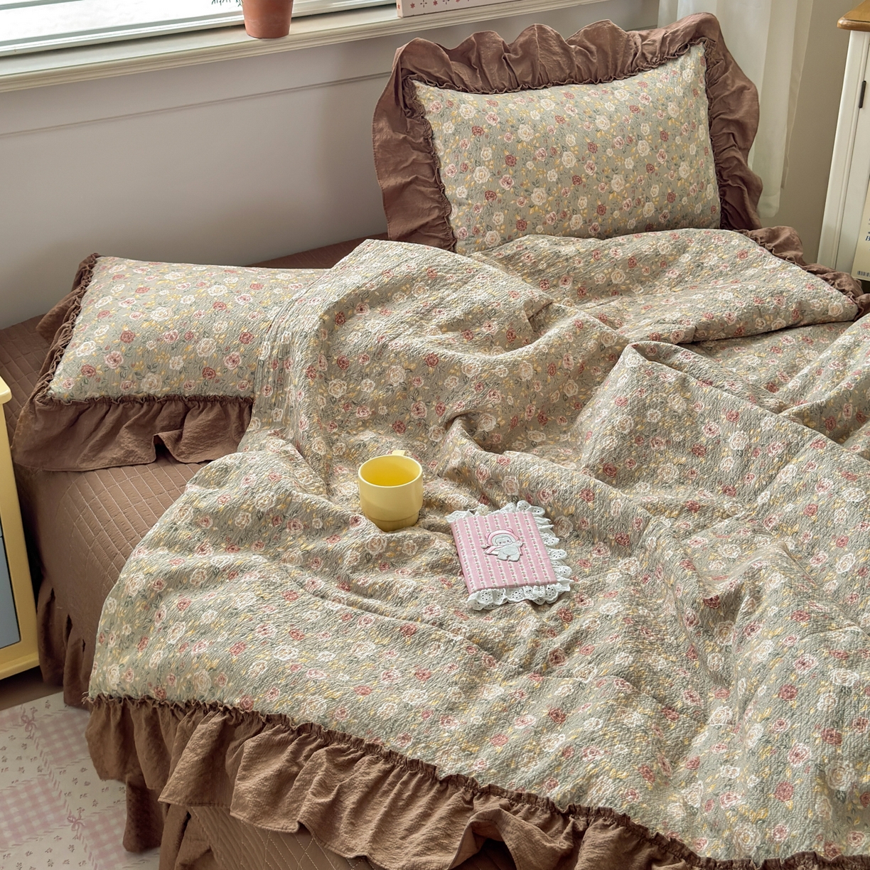 91家纺网 家纺一手货源 找家纺 禾沐 2026新款云感泡芙棉床盖夏被四件套AA款（夏被款） 复古花