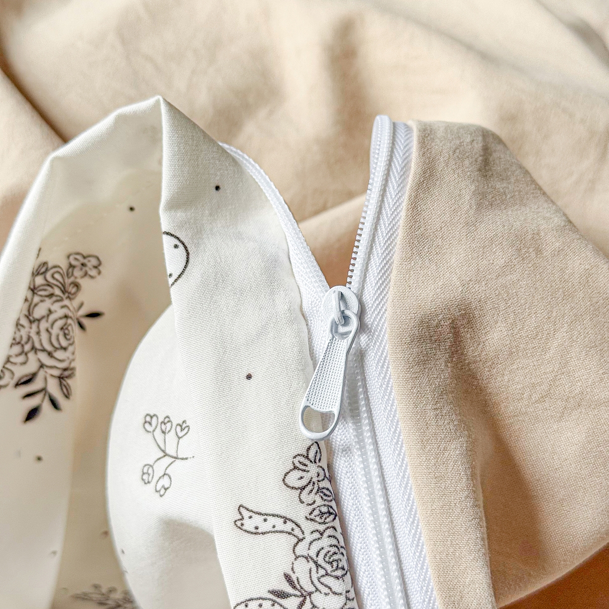 91家纺网 家纺一手货源 找家纺 铭浩家纺 2026春夏新款A类古法水洗云朵四件套 晚风柔情