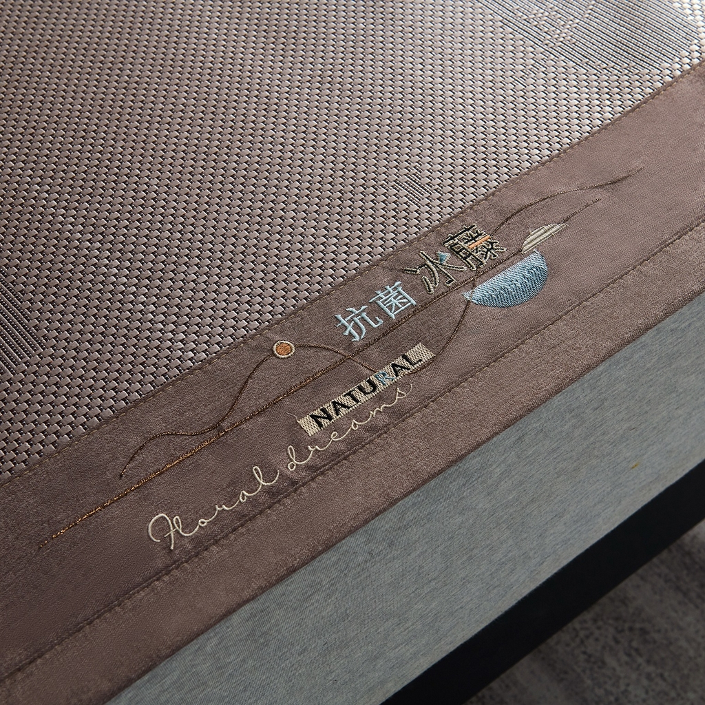 91家纺网 家纺一手货源 找家纺 梵克保罗 2026春夏新款3D复合冰藤凉席三件套 冰藤-心心相印-香槟