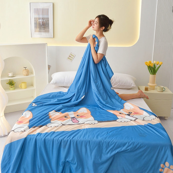 91家纺网 家纺一手货源 找家纺 佳鸿家纺 2026新款冰淇凌夏凉被凉感丝加氨卡通夏被空调被冷感薄被子单双人床可机洗 柯基