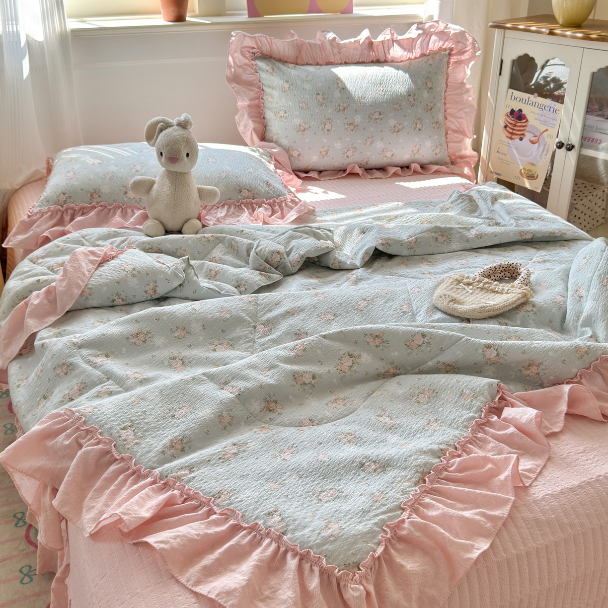 91家纺网 家纺一手货源 找家纺 禾沐 2026新款云感泡芙棉床盖夏被四件套AA款（夏被款） 柔诗意