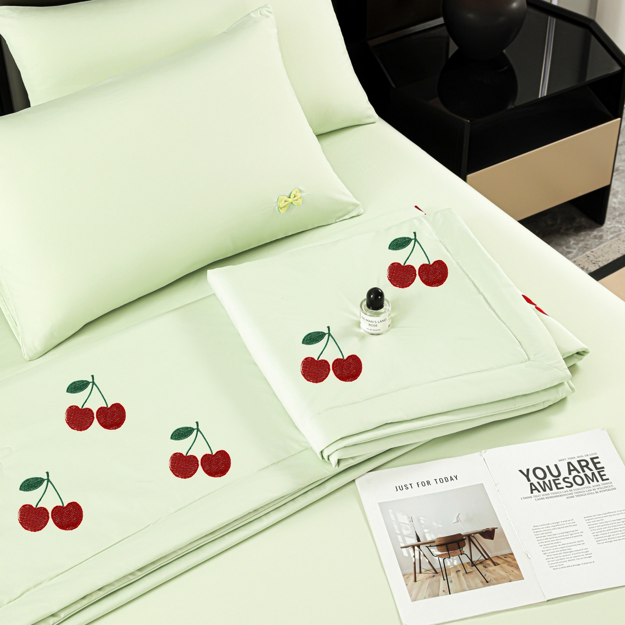 91家纺网 家纺一手货源 找家纺 （总）佳鸿家纺 2026新款A类凉感冰柔丝刺绣手包边夏凉被夏被四件套 提供质检报告