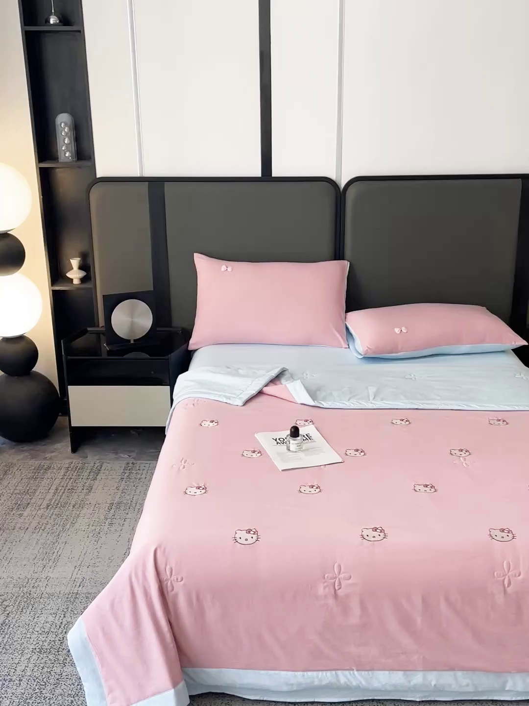 91家纺网 家纺一手货源 找家纺 佳鸿家纺 2026新款A类凉感冰柔丝刺绣手包边夏凉被夏被四件套 提供质检报告 粉蓝kt