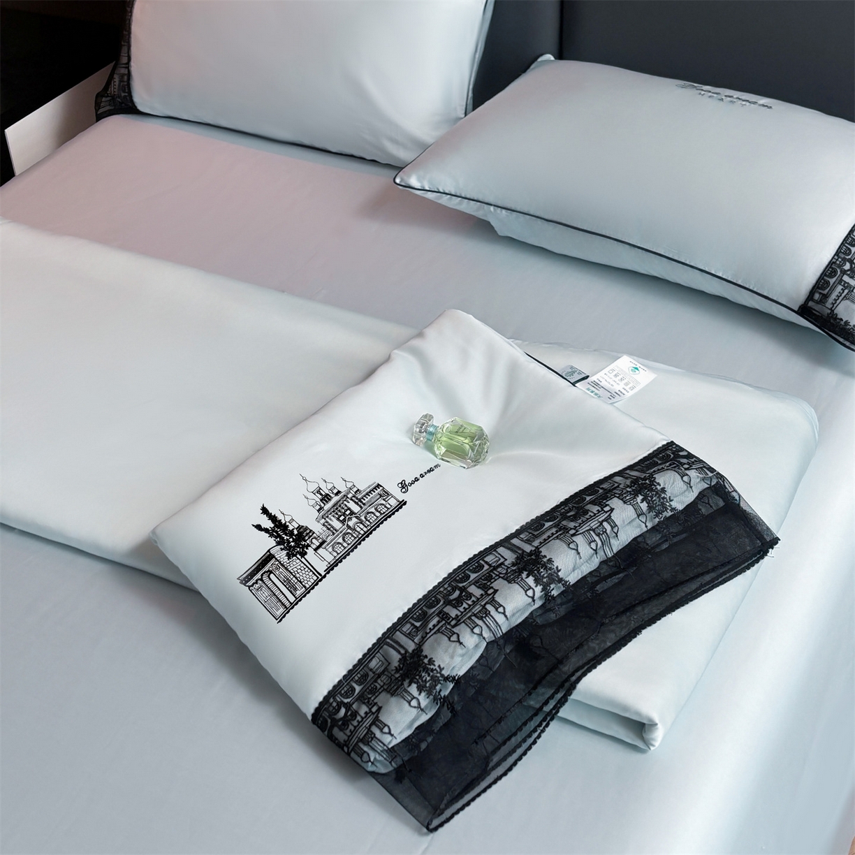 91家纺网 家纺一手货源 找家纺 （总）梵蒂莎 2026新款黑纱城堡系列60s兰精天丝夏被四件套夏凉被空调被被子被芯床单枕套床笠（需要买家秀，加微信