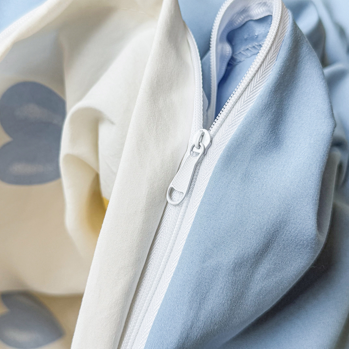 91家纺网 家纺一手货源 找家纺 铭浩家纺 2026春夏新款A类古法水洗云朵四件套 心恋之语