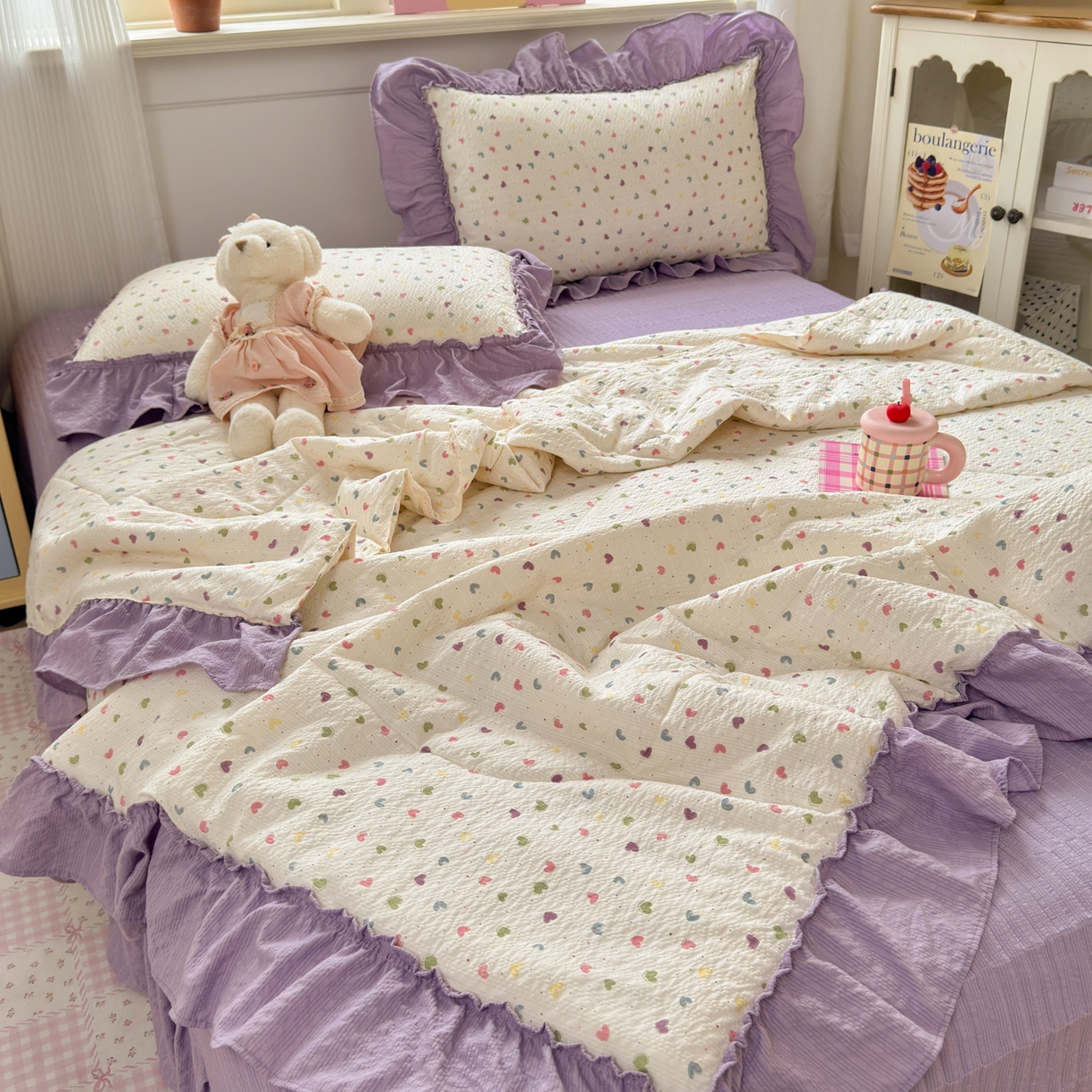 91家纺网 家纺一手货源 找家纺 禾沐 2026新款云感泡芙棉床盖夏被四件套AA款（夏被款） 爱心点点