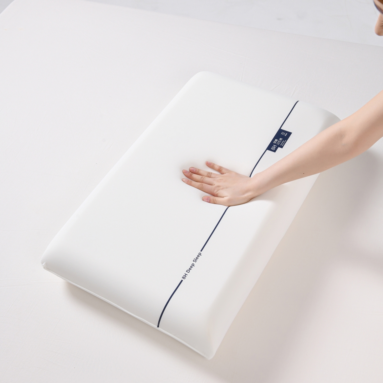 91家纺网 家纺一手货源 找家纺 圣楚家纺 2026新款云朵护颈记忆枕枕头枕芯  云朵护颈记忆枕