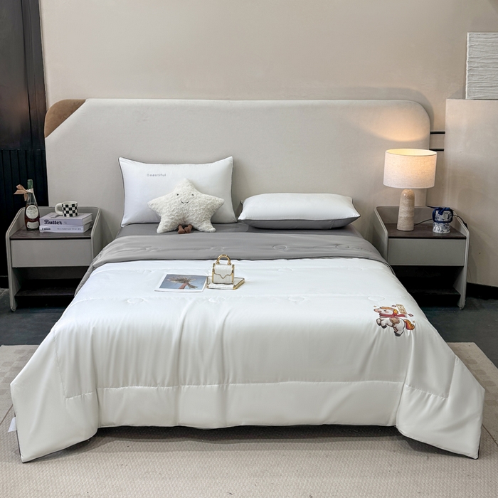 91家纺网 家纺一手货源 找家纺 （总）蕾诺家纺 2026新款冰丝烫画夏被空调被夏凉被 被子被芯