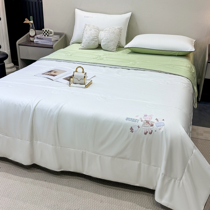 91家纺网 家纺一手货源 找家纺 蕾诺家纺 2026新款冰丝烫画夏被空调被夏凉被 被子被芯 绿白