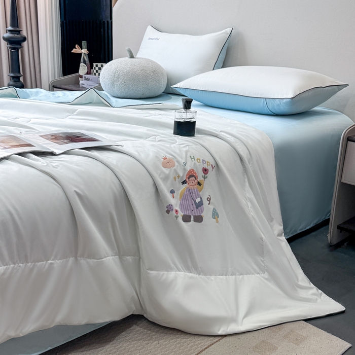 91家纺网 家纺一手货源 找家纺 蕾诺家纺 2026新款冰丝烫画夏被空调被夏凉被 被子被芯 浅蓝白