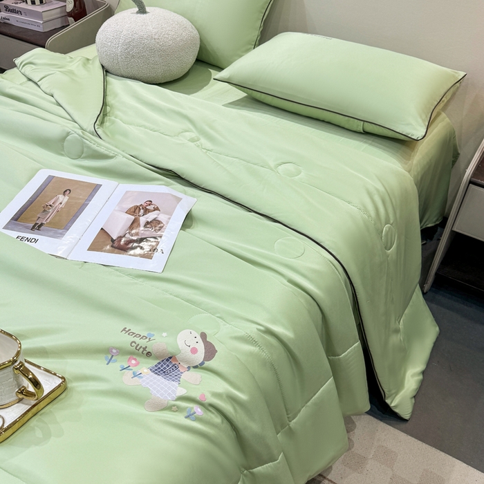 91家纺网 家纺一手货源 找家纺 蕾诺家纺 2026新款冰丝烫画夏被空调被夏凉被 被子被芯 绿色