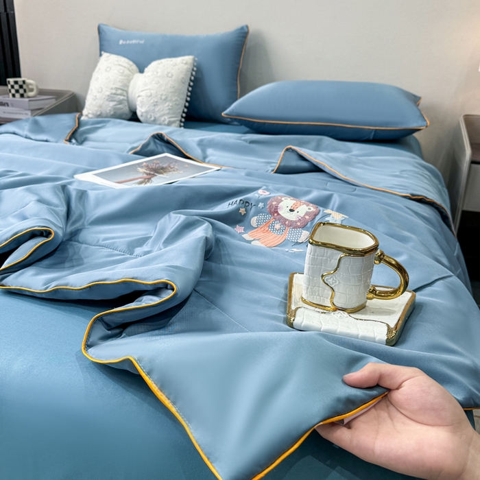 91家纺网 家纺一手货源 找家纺 蕾诺家纺 2026新款冰丝烫画夏被空调被夏凉被 被子被芯 蓝色