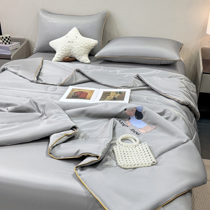 91家纺网 家纺一手货源 找家纺 蕾诺家纺 2026新款冰丝烫画夏被空调被夏凉被 被子被芯 灰色