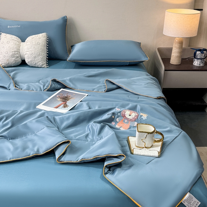 91家纺网 家纺一手货源 找家纺 蕾诺家纺 2026新款冰丝烫画夏被空调被夏凉被 被子被芯 蓝色