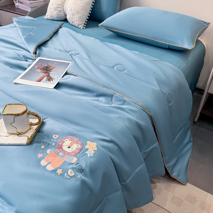 91家纺网 家纺一手货源 找家纺 蕾诺家纺 2026新款冰丝烫画夏被空调被夏凉被 被子被芯 蓝色