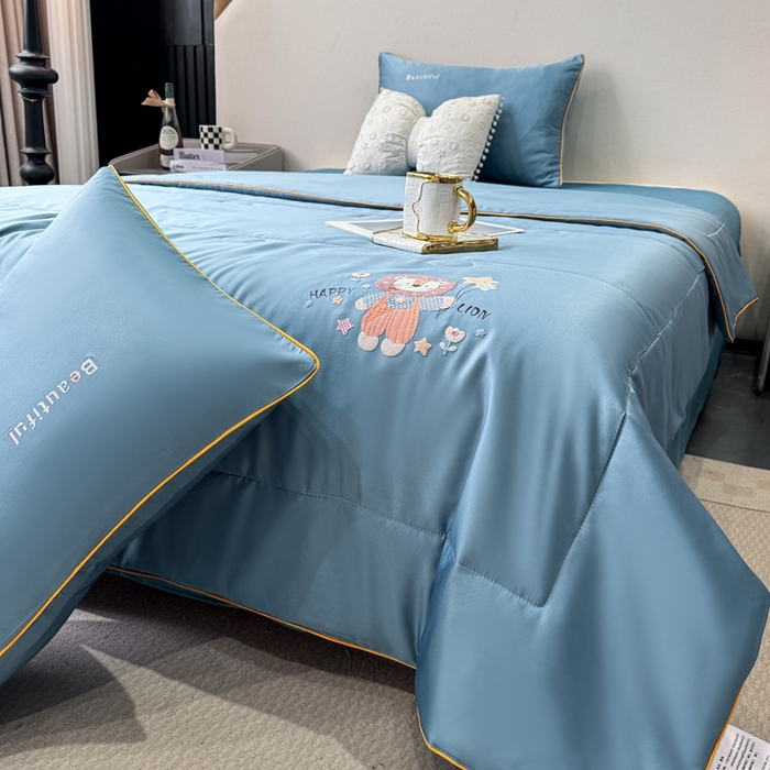 91家纺网 家纺一手货源 找家纺 蕾诺家纺 2026新款冰丝烫画夏被空调被夏凉被 被子被芯 蓝色