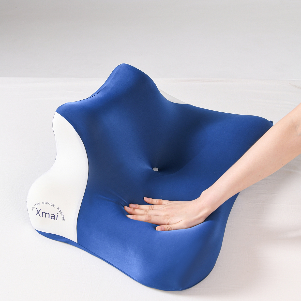 91家纺网 家纺一手货源 找家纺 （总）圣楚家纺 2026新款多功能手机趴睡枕-人体工学床上趴睡枕芯趴着睡觉玩手机神器枕头枕芯