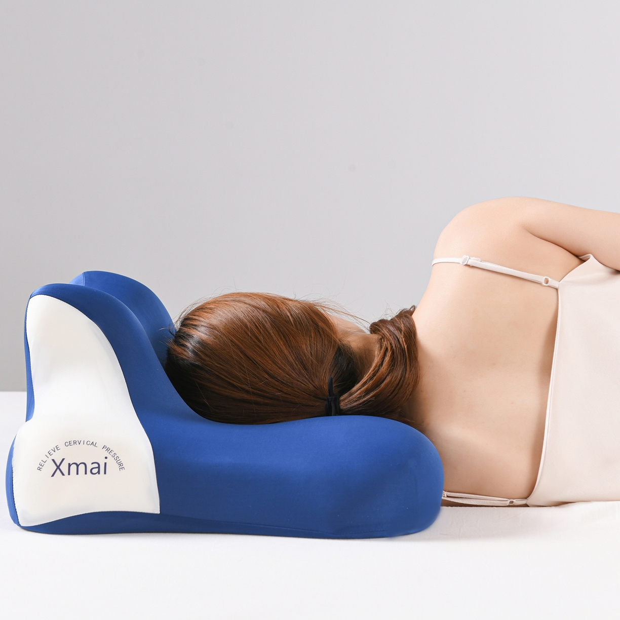 91家纺网 家纺一手货源 找家纺 （总）圣楚家纺 2026新款多功能手机趴睡枕-人体工学床上趴睡枕芯趴着睡觉玩手机神器枕头枕芯