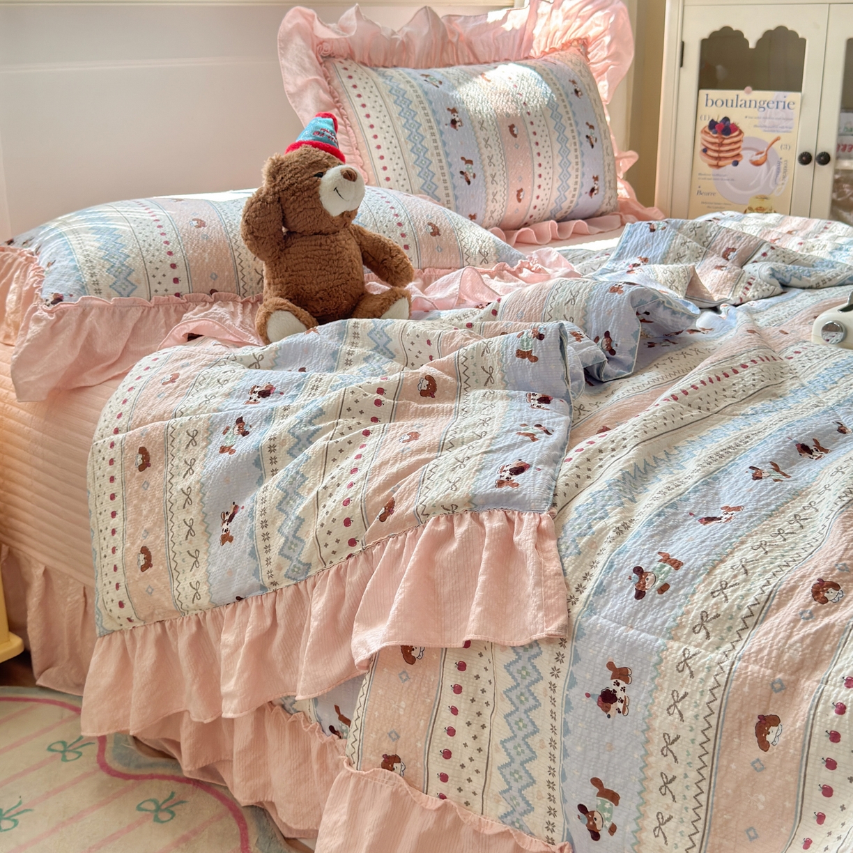 91家纺网 家纺一手货源 找家纺 禾沐 2026新款云感泡芙棉床盖夏被四件套AA款（夏被款） 费尔岛小狗