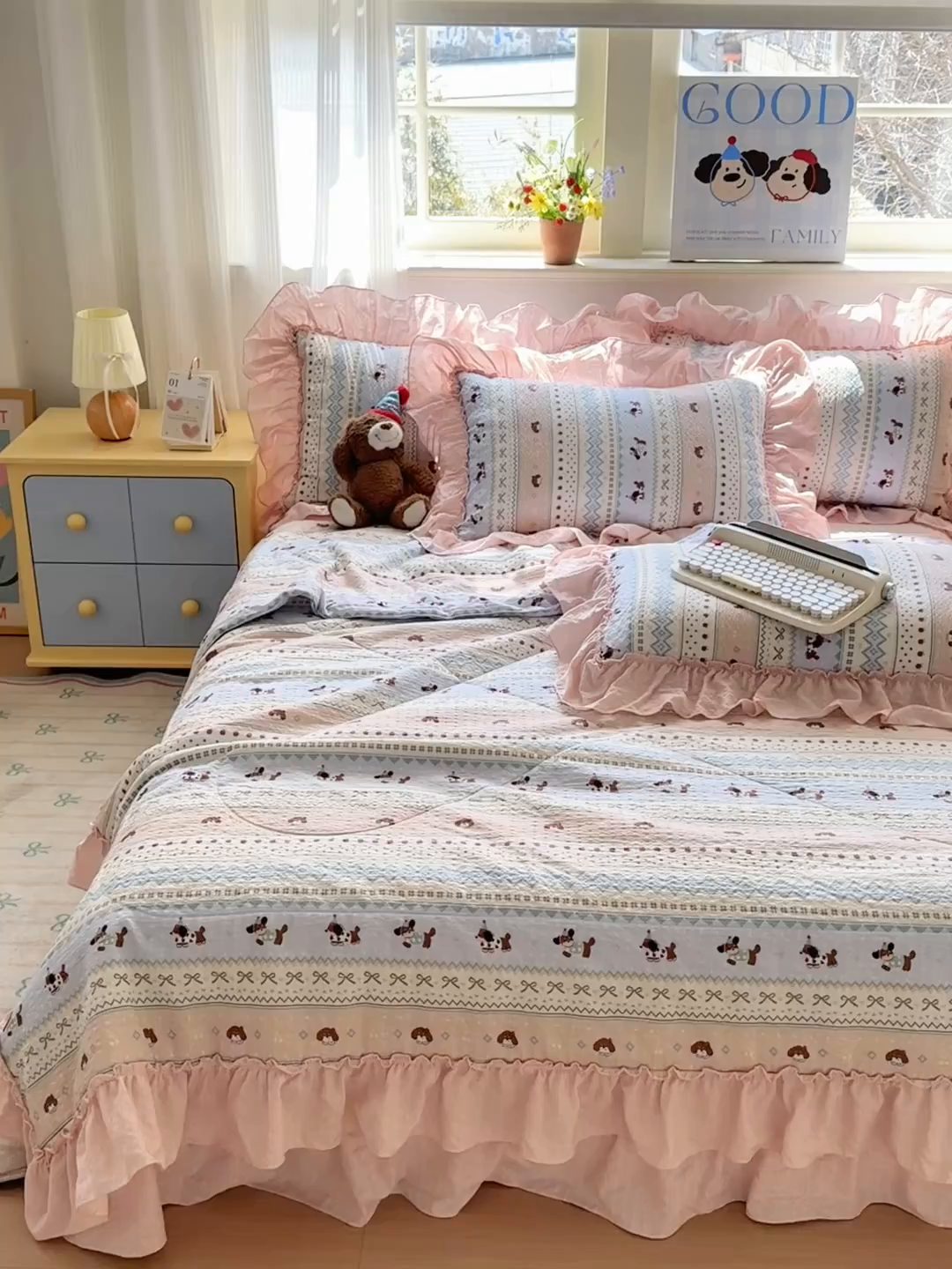 91家纺网 家纺一手货源 找家纺 禾沐 2026新款云感泡芙棉床盖夏被四件套AA款（夏被款） 费尔岛小狗