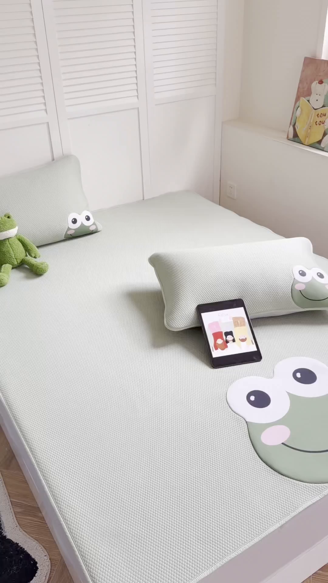 91家纺网 家纺一手货源 找家纺 GUJARY古家丽 2026新款即凉萌趣中分子床笠凉席三件套-风格二 青呱仔