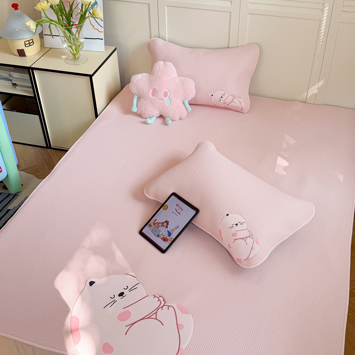 91家纺网 家纺一手货源 找家纺 GUJARY古家丽 2026新款即凉萌趣中分子床笠凉席三件套-风格二 软萌喵