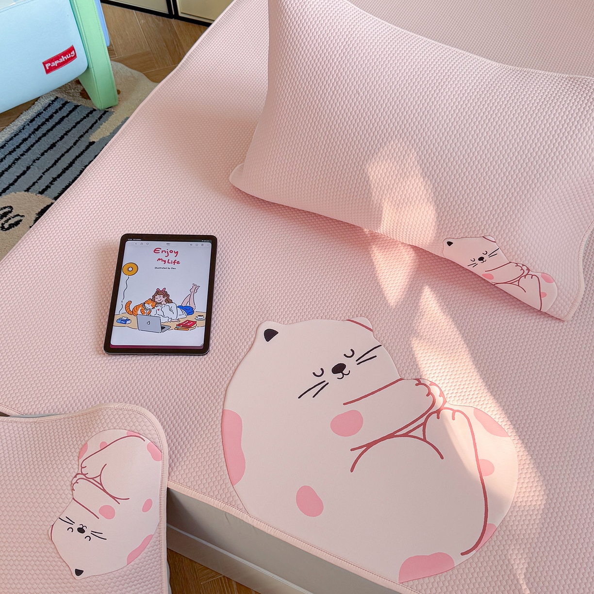 91家纺网 家纺一手货源 找家纺 GUJARY古家丽 2026新款即凉萌趣中分子床笠凉席三件套-风格二 软萌喵