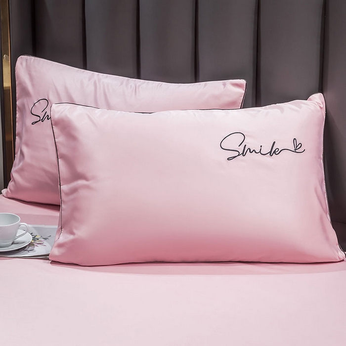 91家纺网 家纺一手货源 找家纺 蕾诺家纺 2026新款冰丝刺绣真丝轻奢简约夏被 被子被芯 潮流-奶油粉