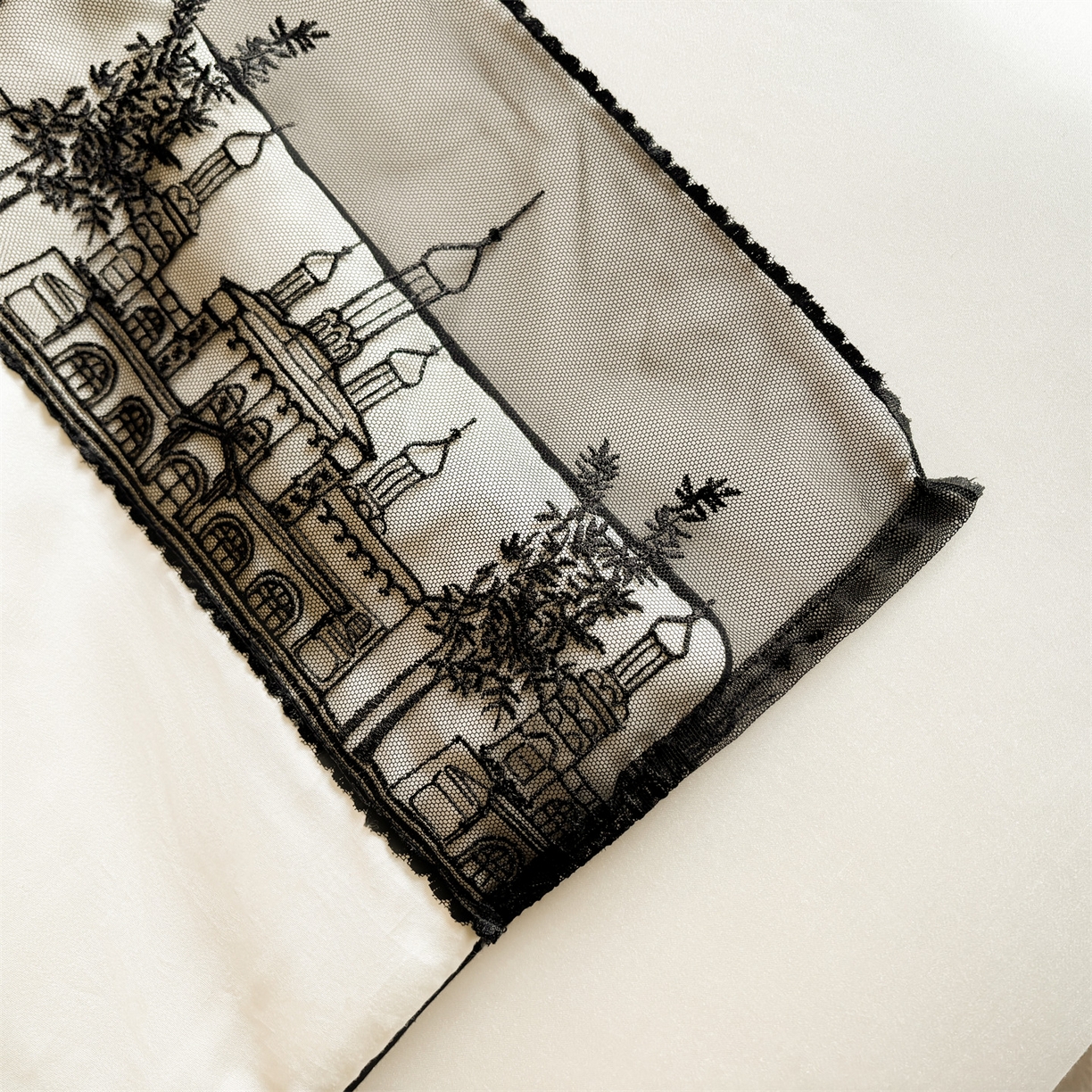 91家纺网 家纺一手货源 找家纺 梵蒂莎 2026新款黑纱城堡系列60s兰精天丝夏被四件套夏凉被空调被被子被芯床单枕套床笠（需要买家秀，加微信 黑纱城堡-元气奶白