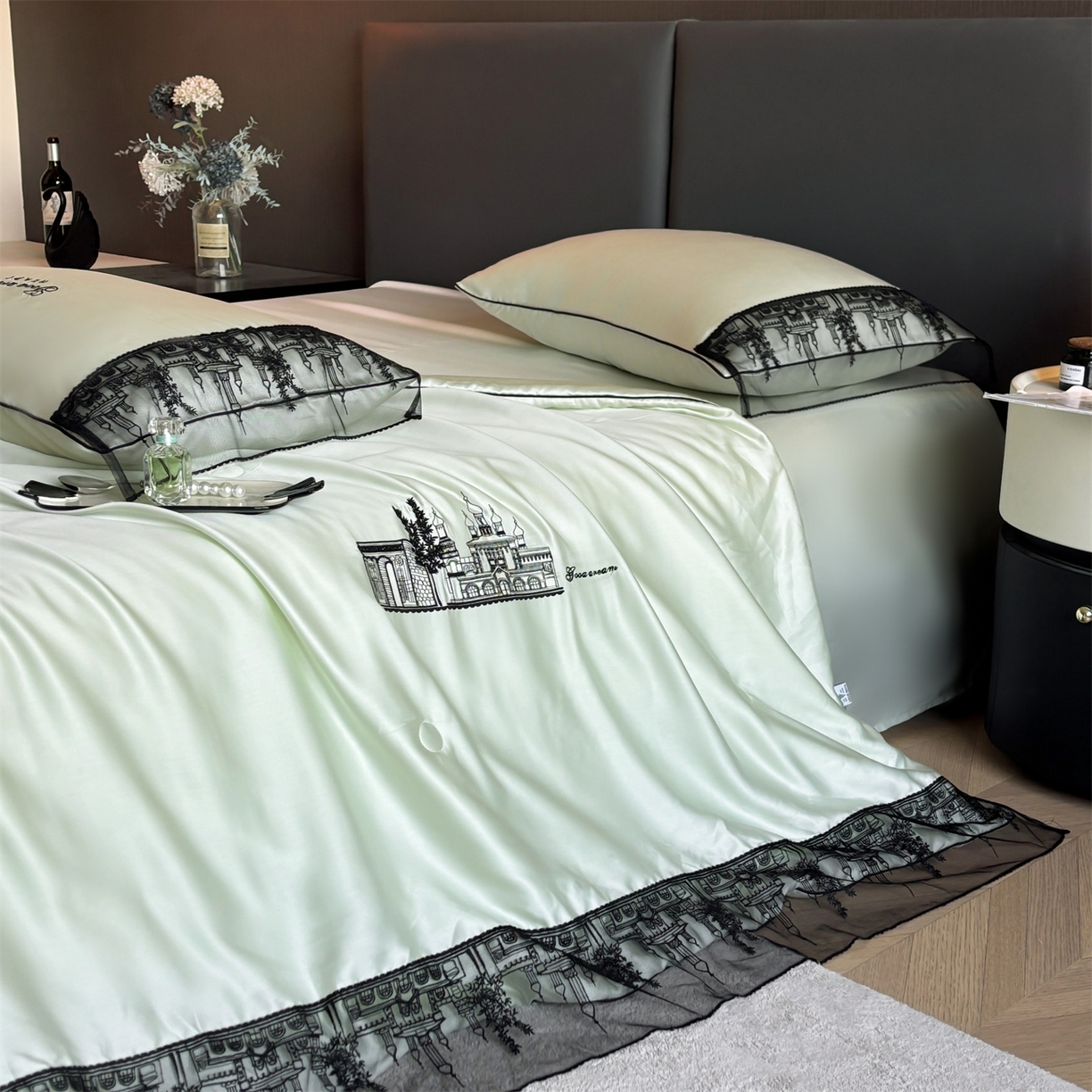 91家纺网 家纺一手货源 找家纺 梵蒂莎 2026新款黑纱城堡系列60s兰精天丝夏被四件套夏凉被空调被被子被芯床单枕套床笠（需要买家秀，加微信 黑纱城堡-元气森林浅绿